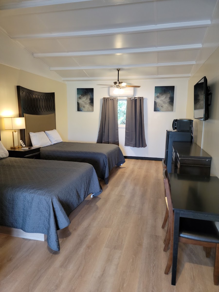 Royal inn motel