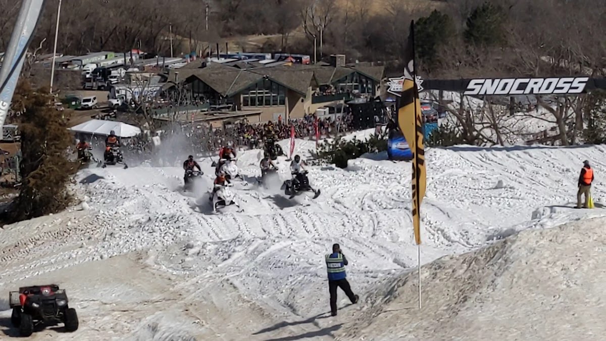 The Mountain Top Ski & Adventure Center at Grand Geneva