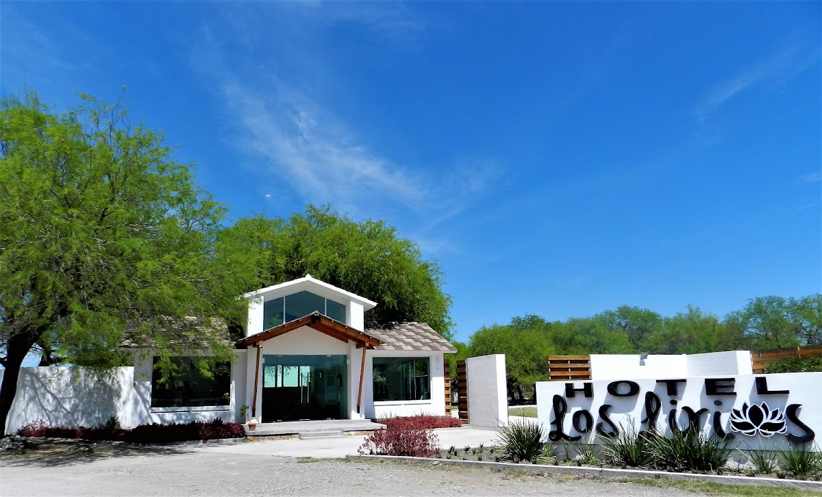 Hotel Los Lirios