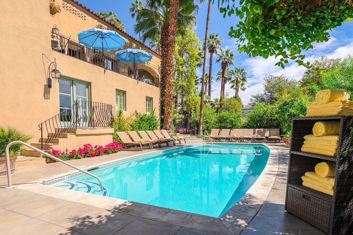 The Willows Historic Palm Springs Inn