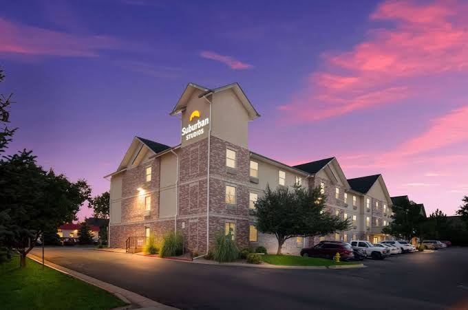 Savannah Suites-Arvada