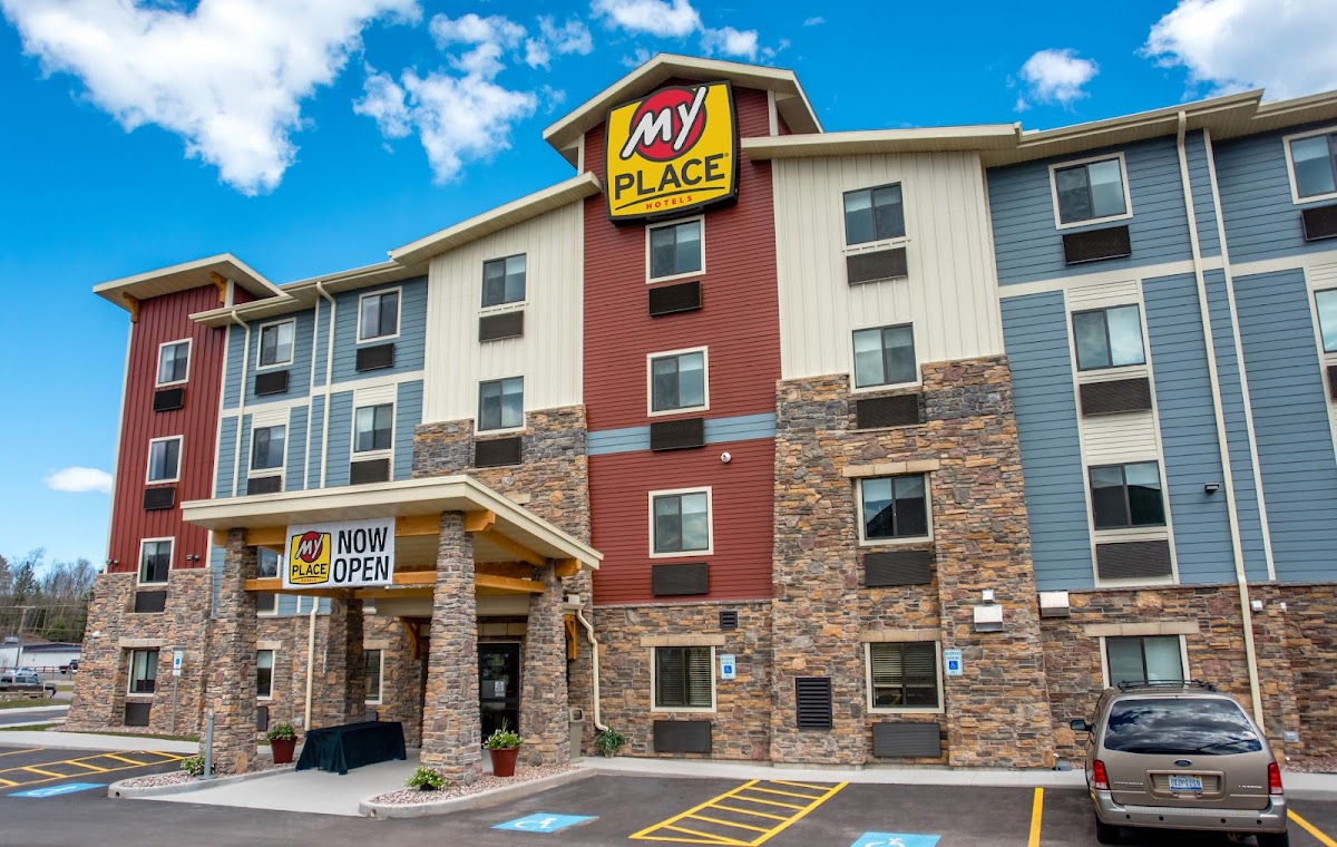 My Place Hotel-Marquette, MI