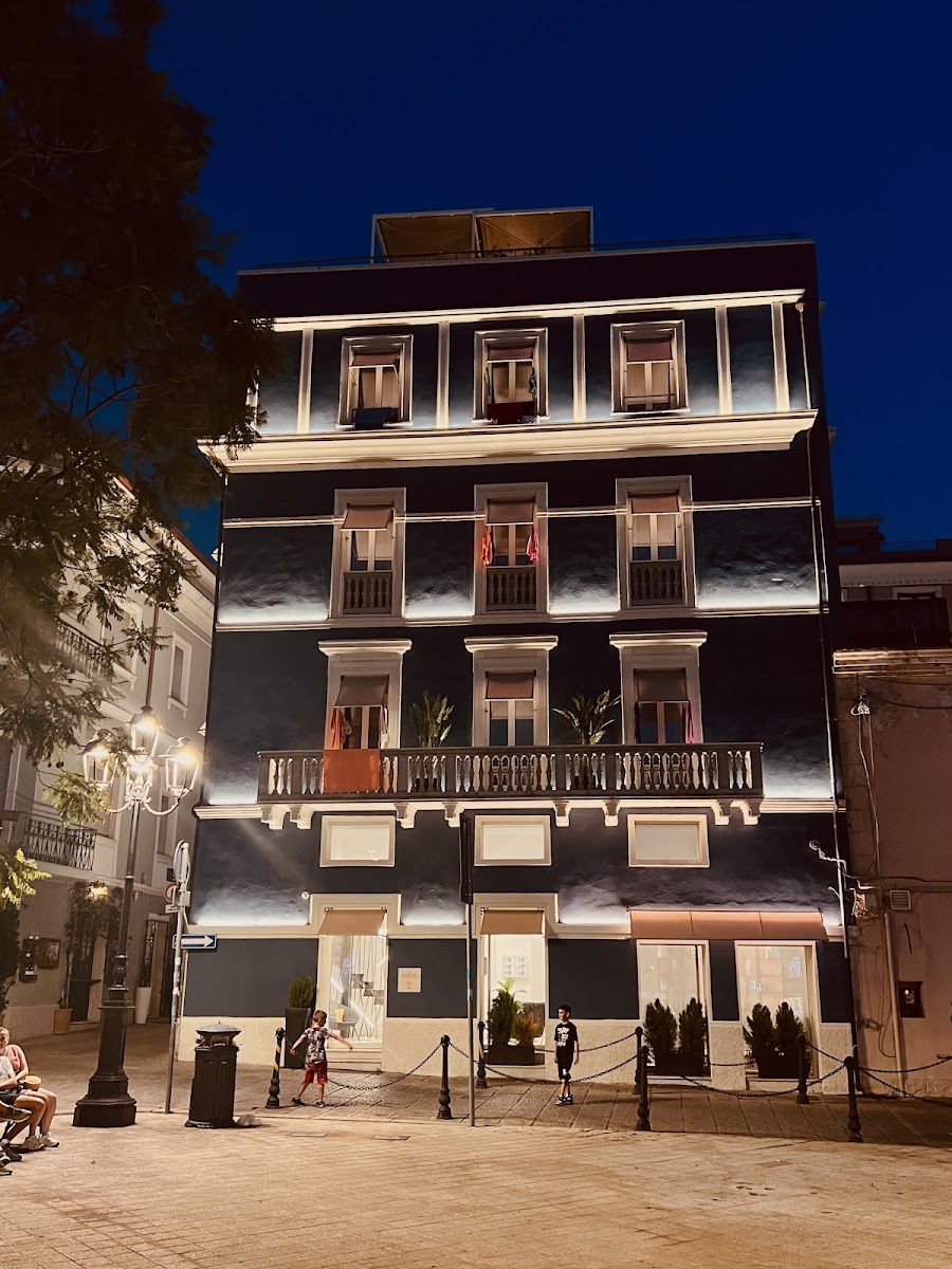 Kkult Boutique Hotel