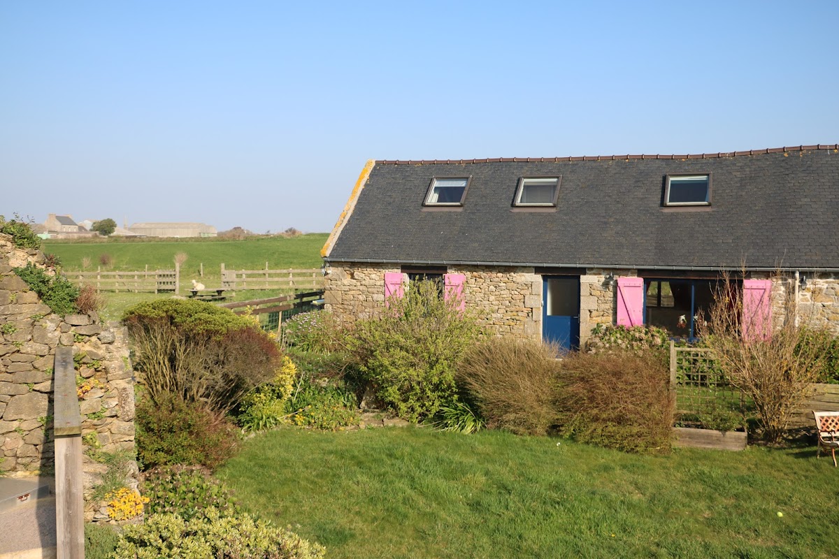 Gîtes aux volets roses