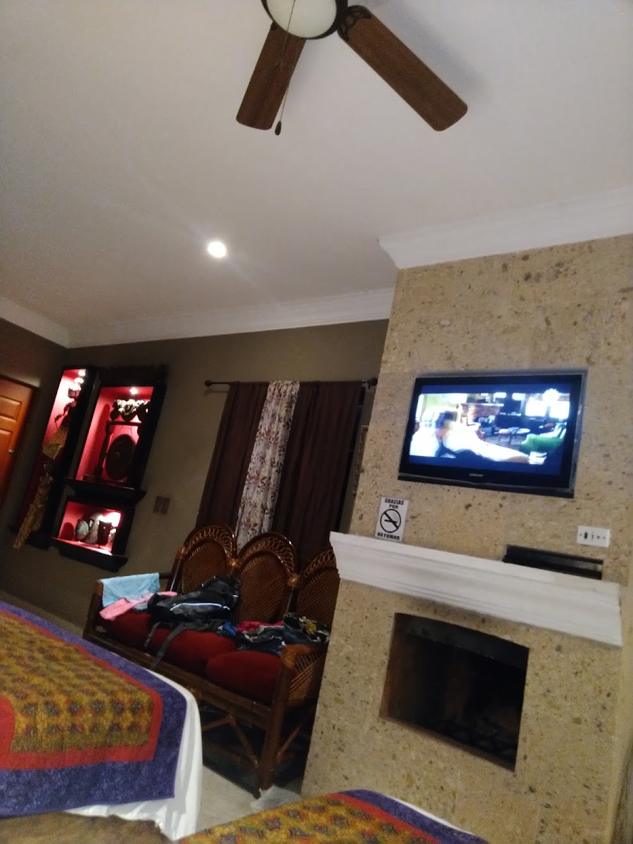Room 8