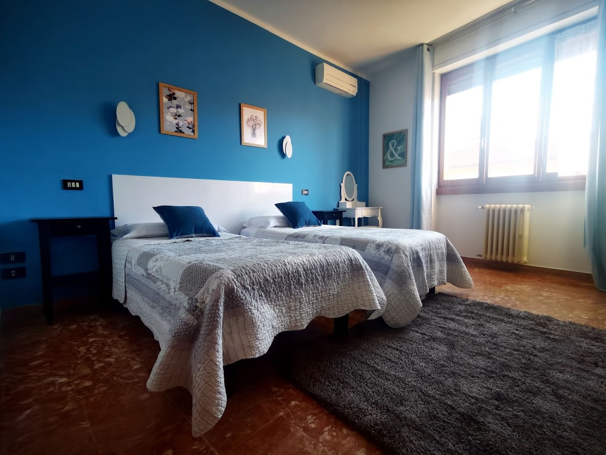 Room 1