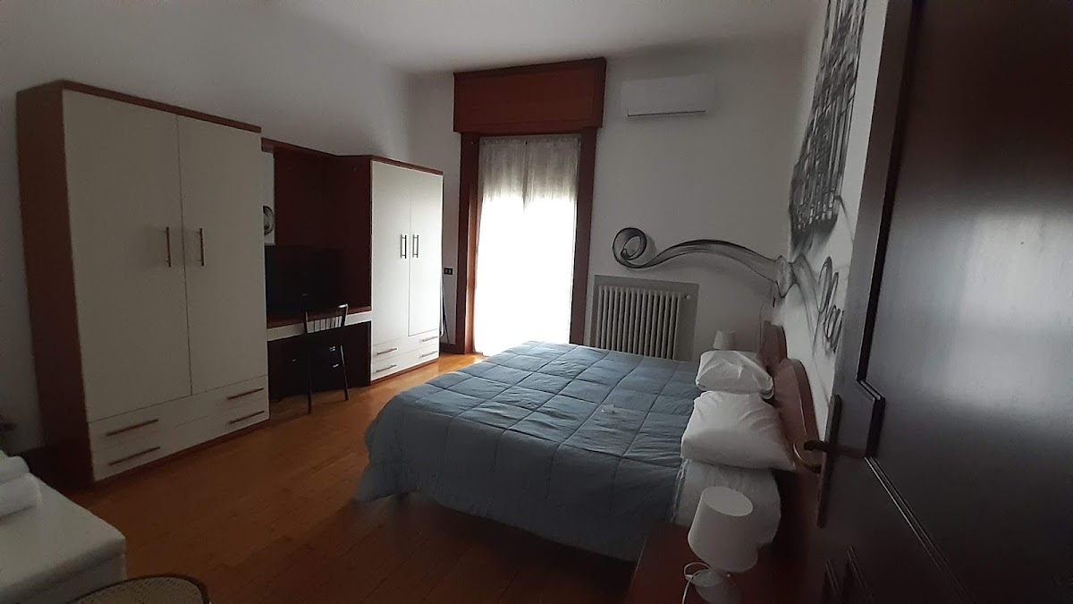 Room 3