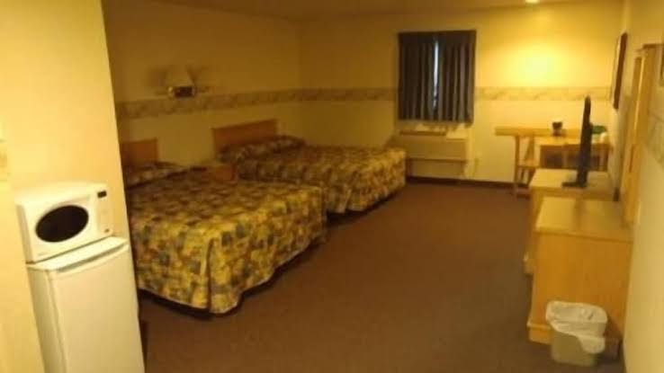 Room 9