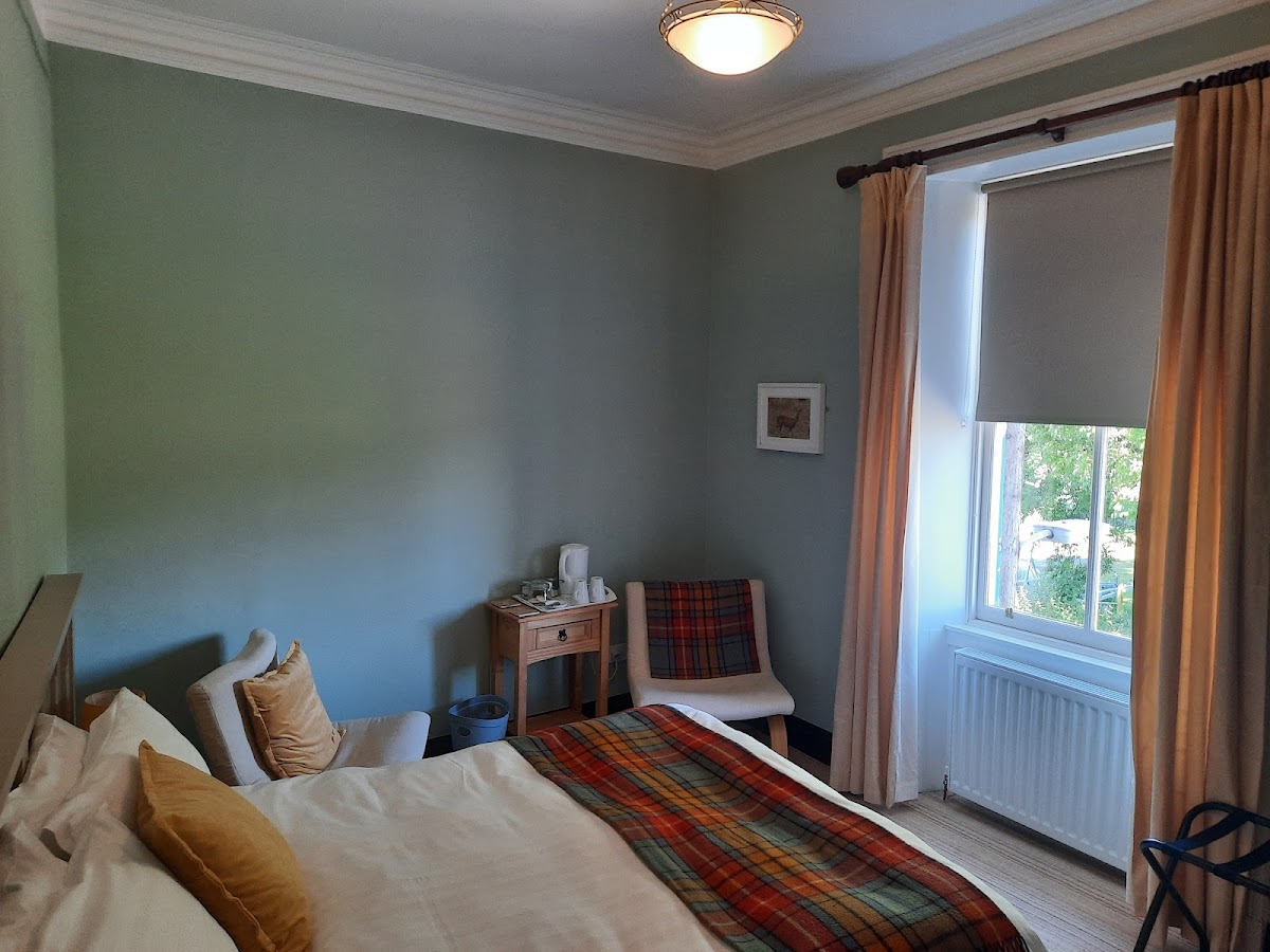 Room 9