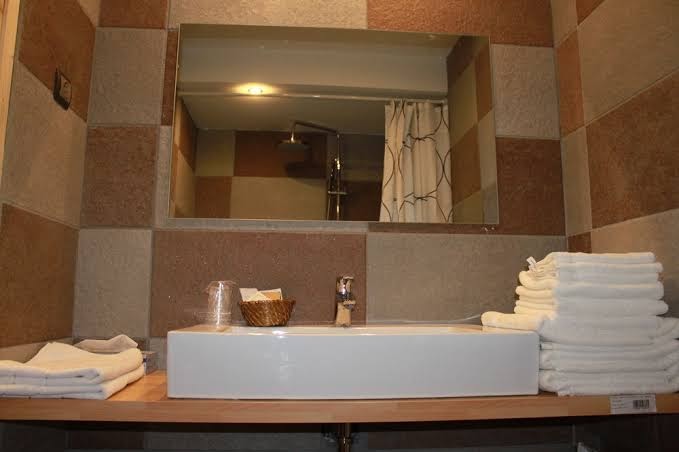 Room 5