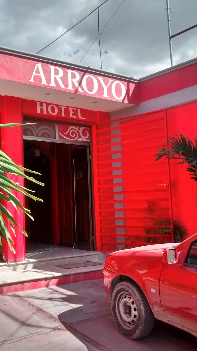 HOTEL ARROYO