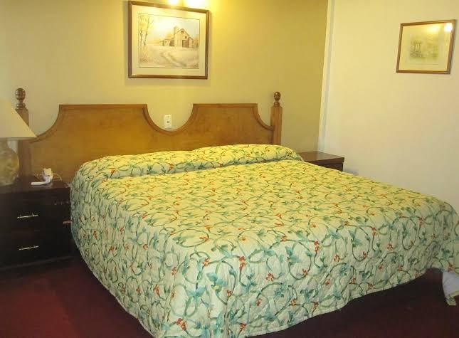 Room 8