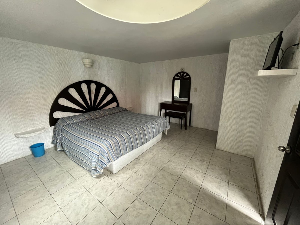 Room 1