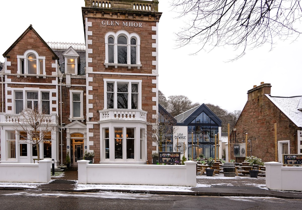 Glen Mhor Hotel & Apartments