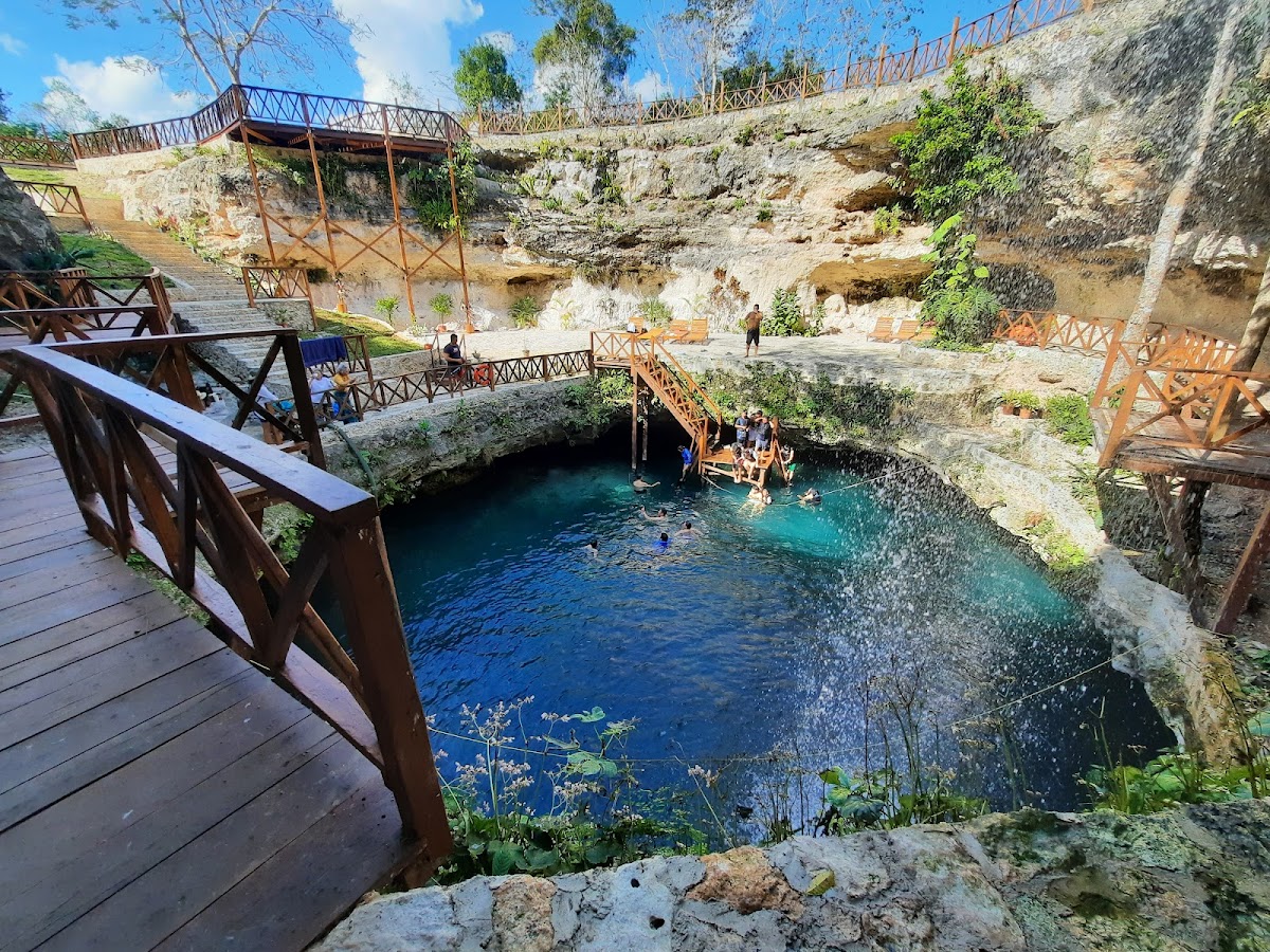 Rancho-Cenote “Sayab Kuxtal”