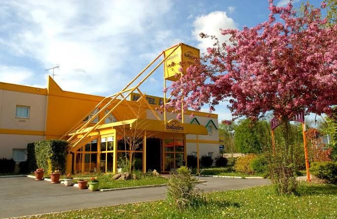 Hôtel Savigny Le Temple