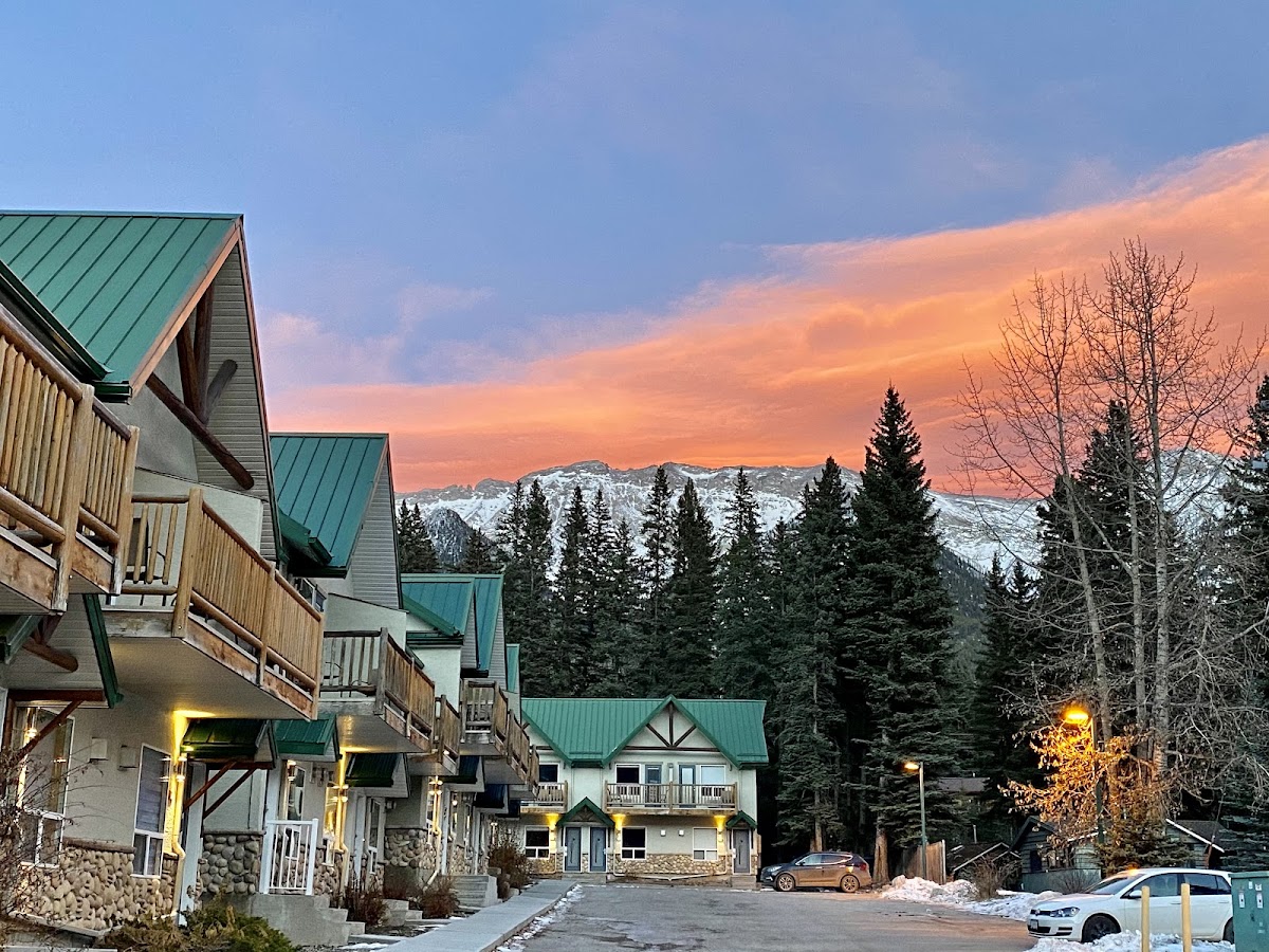 Banff Woods Lodge