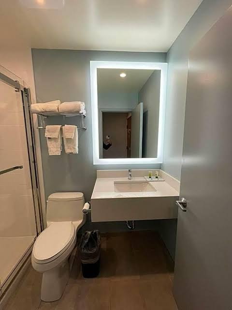 Room 6
