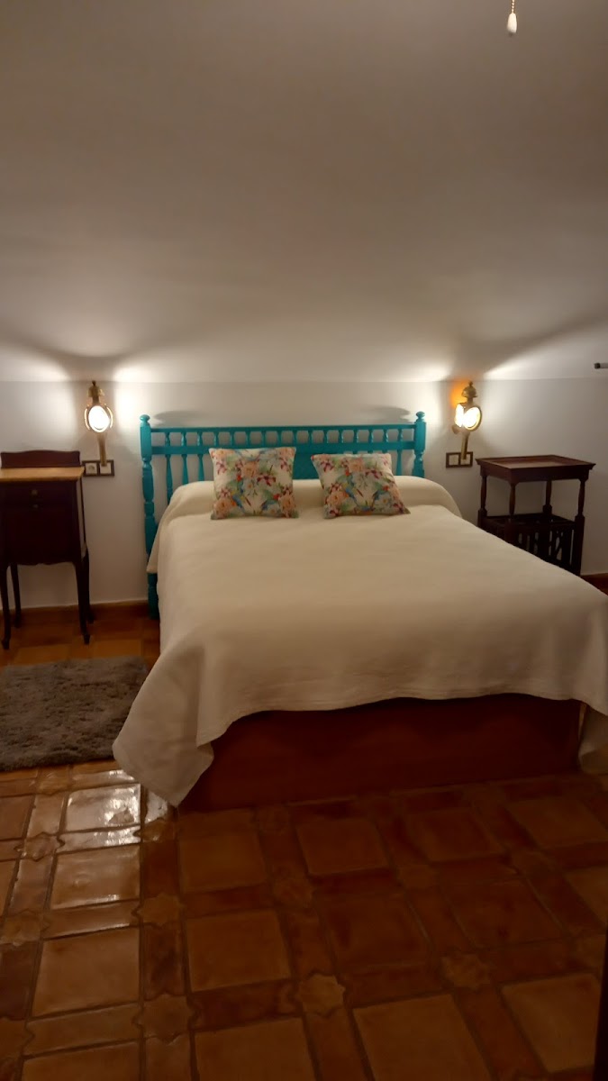 Room 8