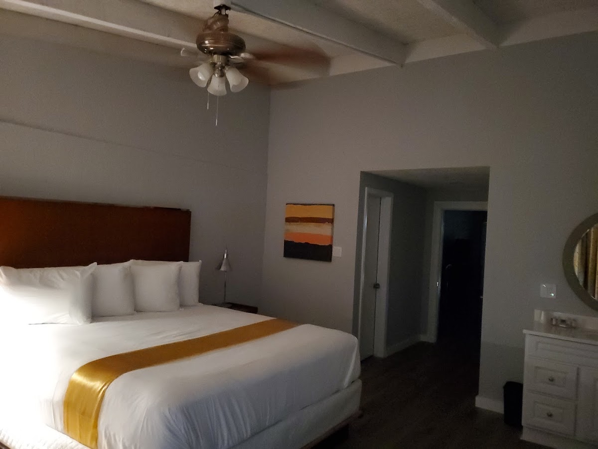 Room 8