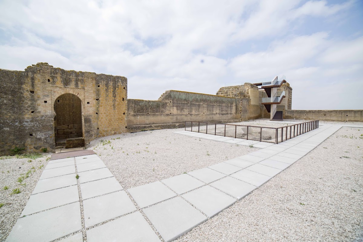 Alcázar del Rey Don Pedro