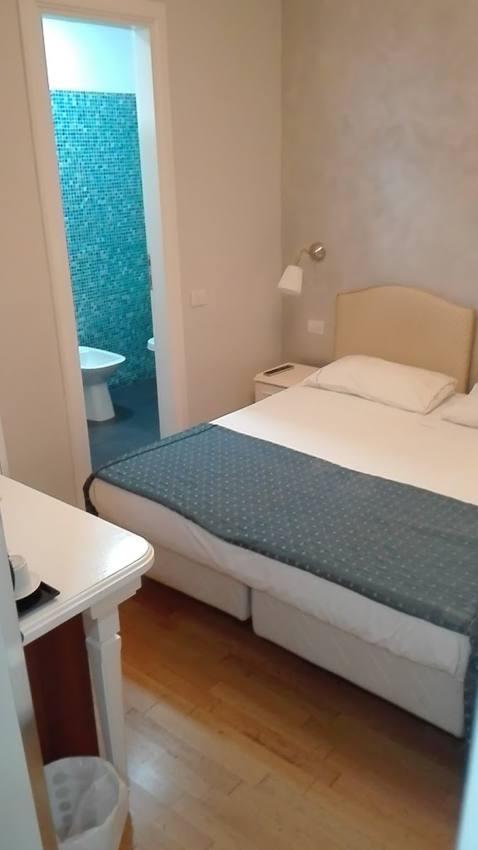 Room 5