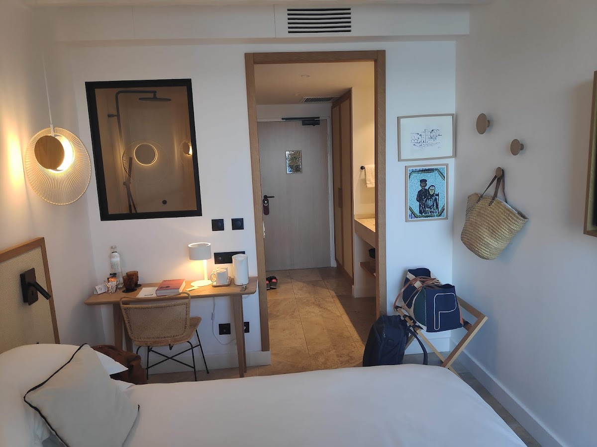 Room 1