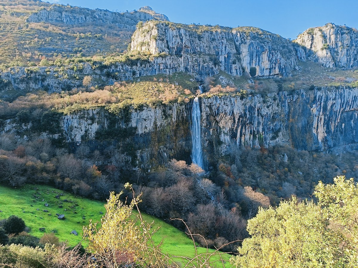 Nacimiento del río Asón
