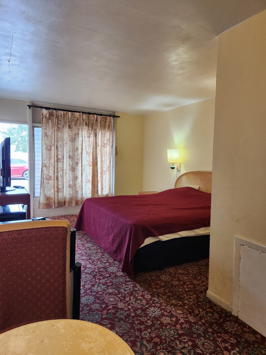 Room 4
