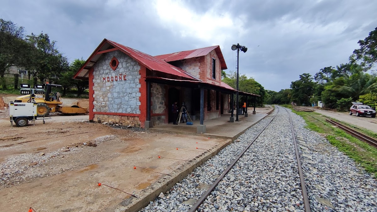 Estación de Ferrocarril Mogoñe