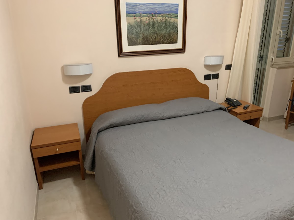 Room 6