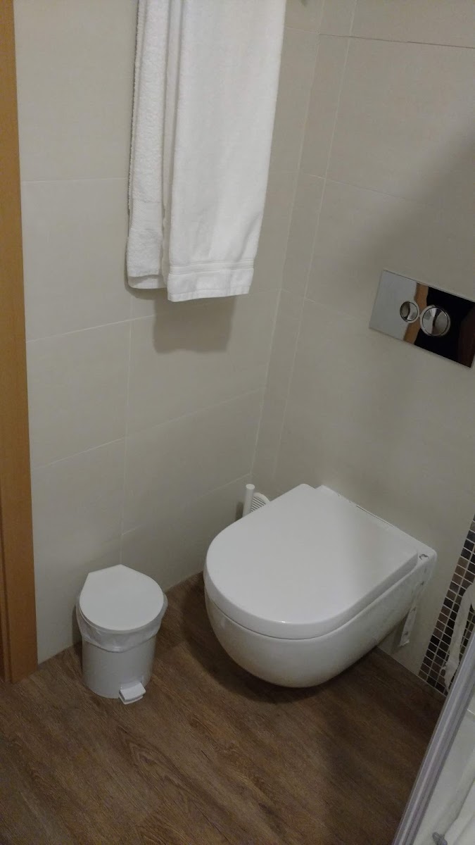 Room 4