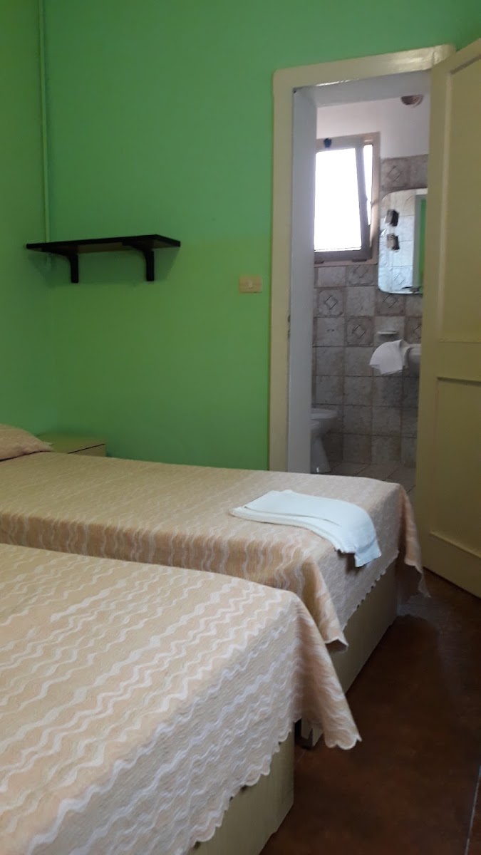 Room 5