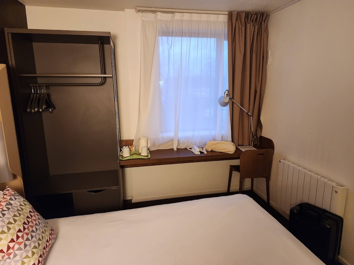 Room 5