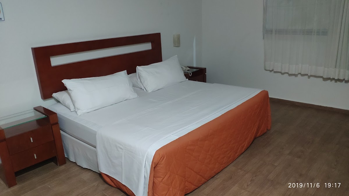 Room 8