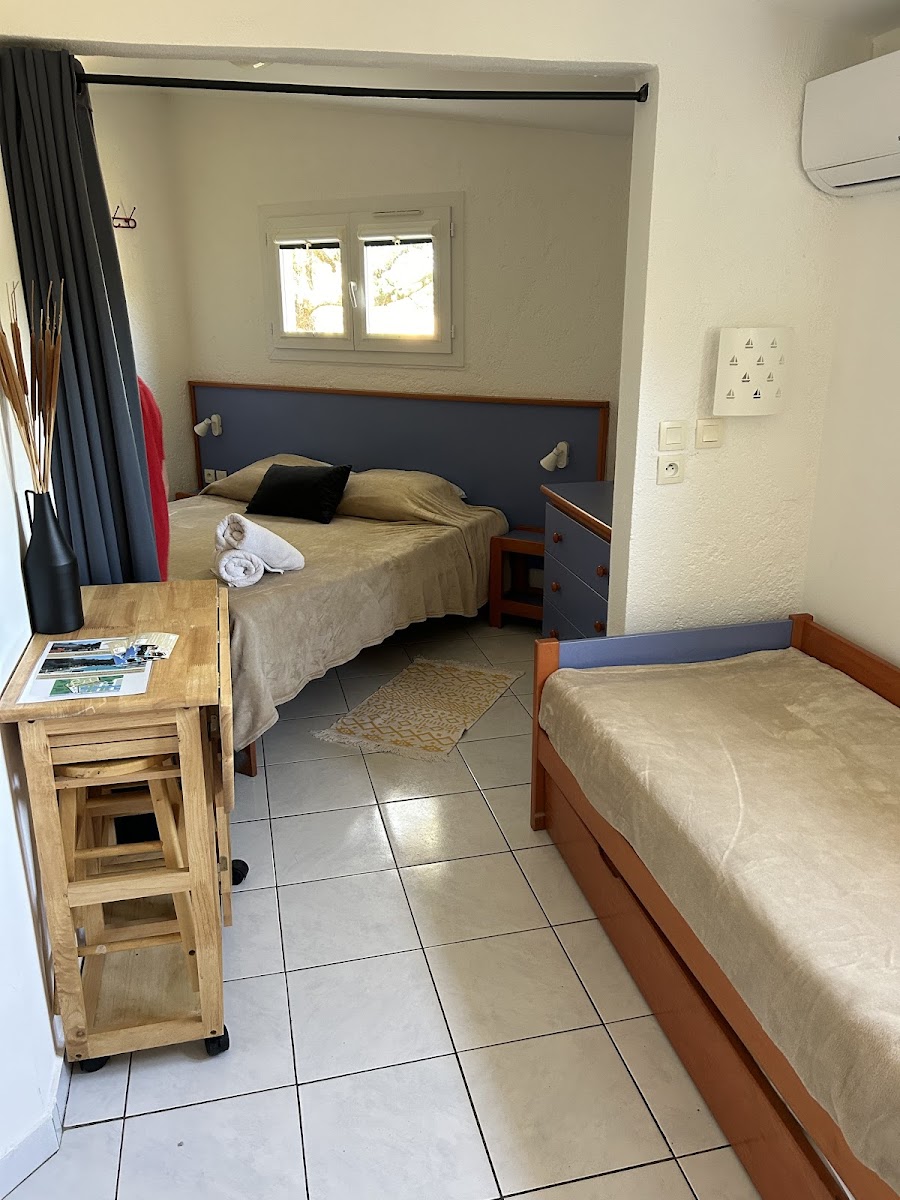 Room 3