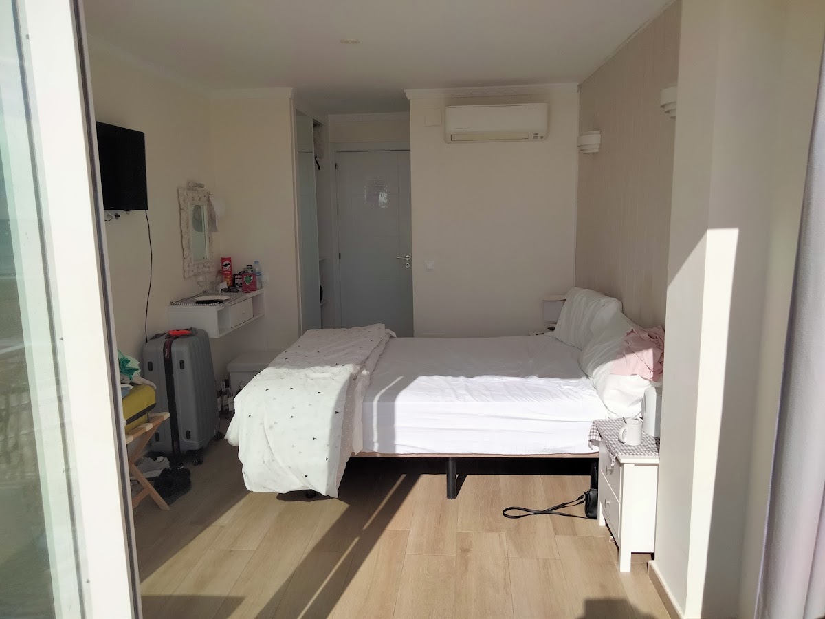 Room 2