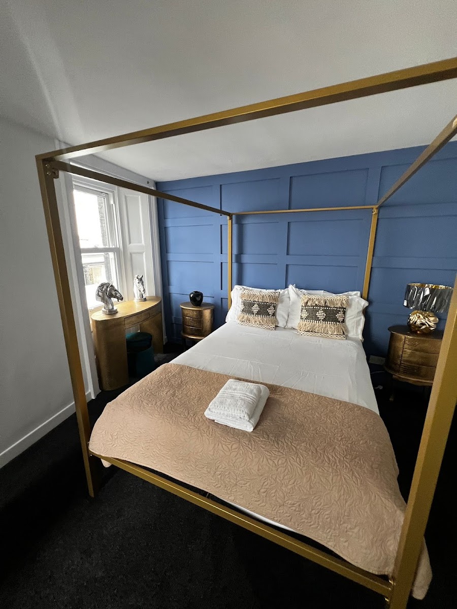 Room 1