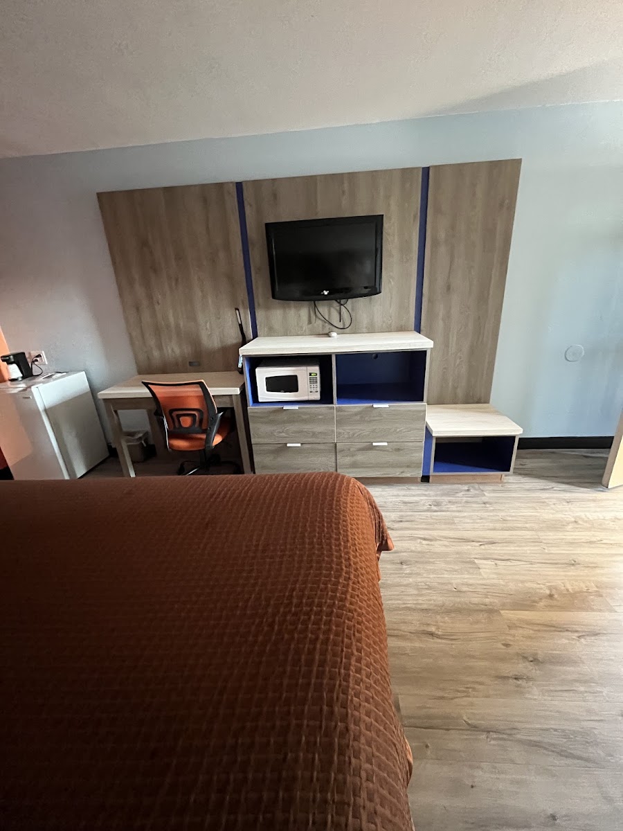 Room 3