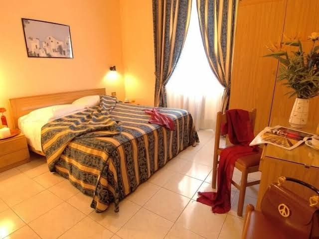 Room 7