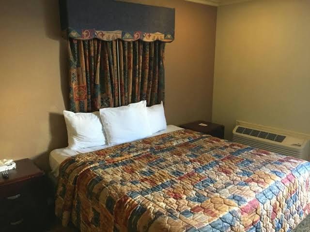 Room 10