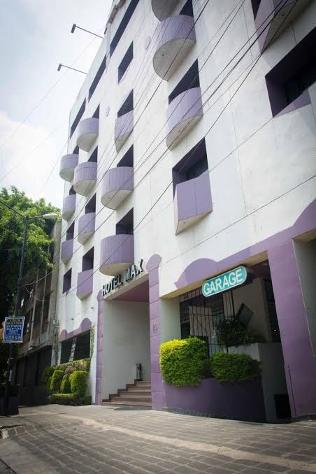 MAXINTIMO HOTEL