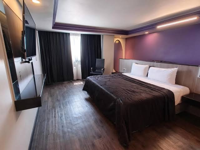 Room 3