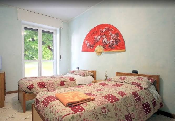 Room 2