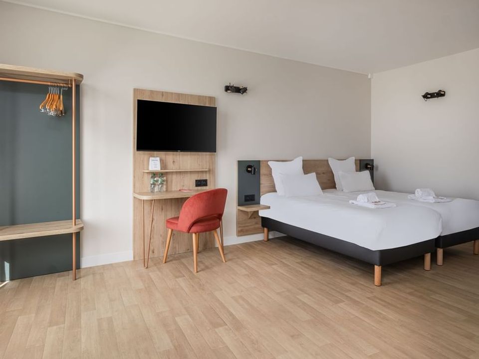 Room 1