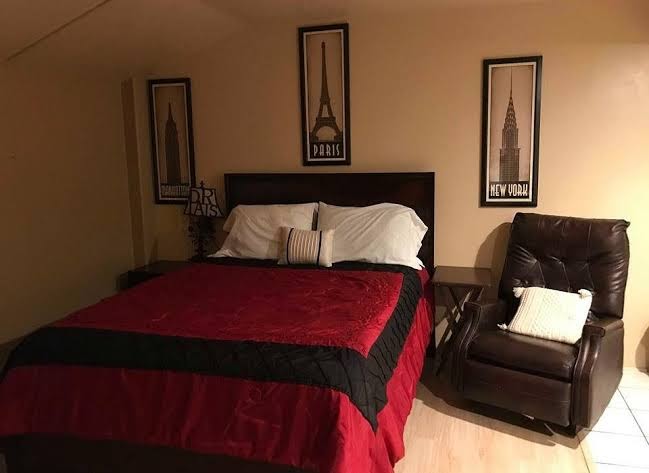 Room 9