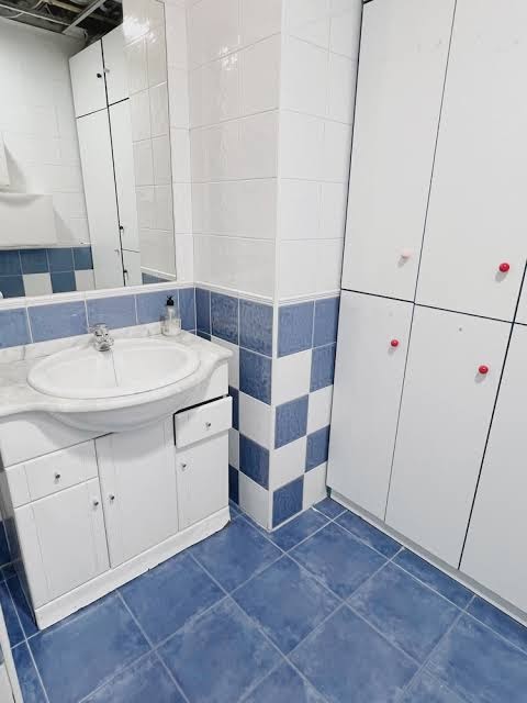 Room 1