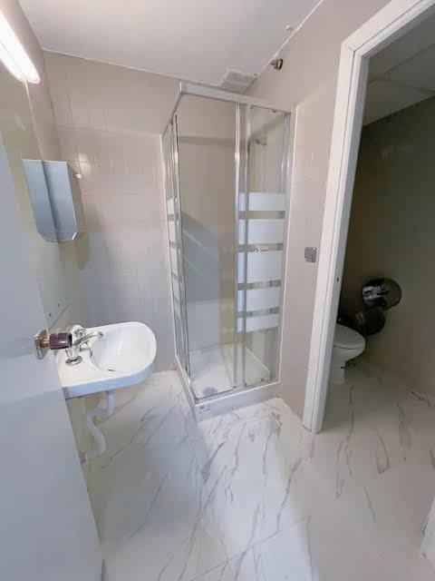 Room 4