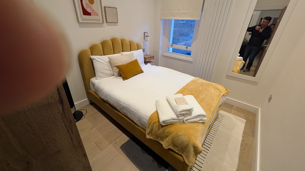 Room 1