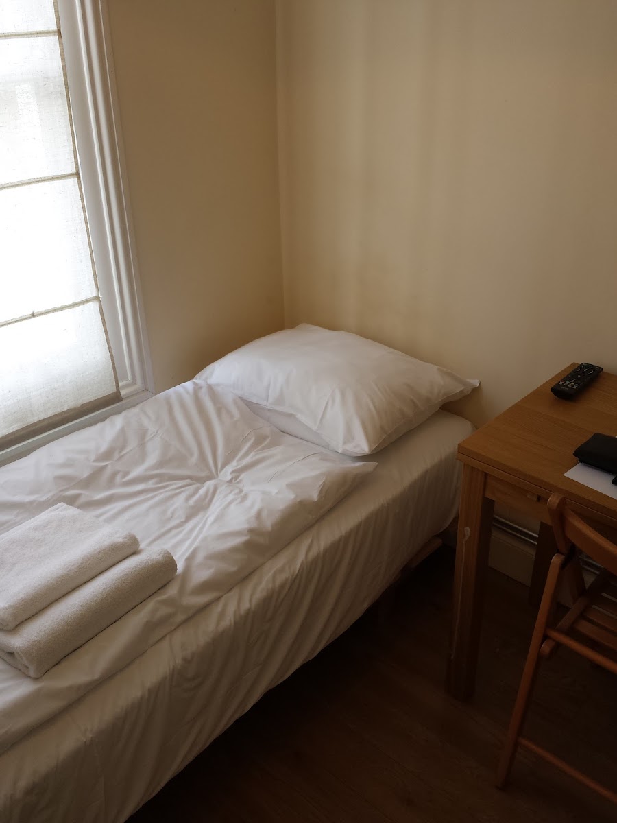 Room 5